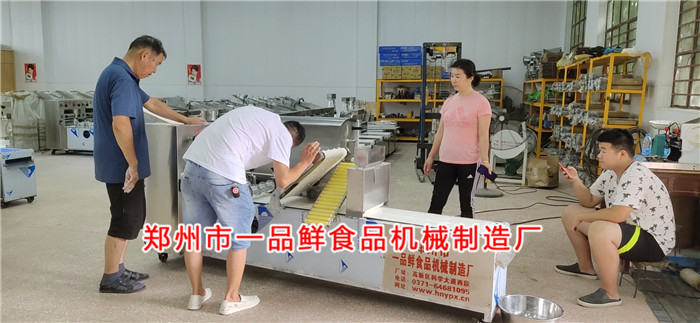 客戶操作機器 客戶操作機器