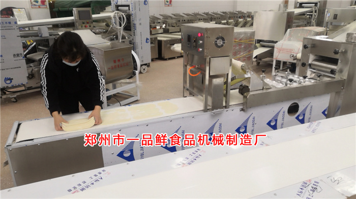 燴面機調試完畢 燴面機調試完畢